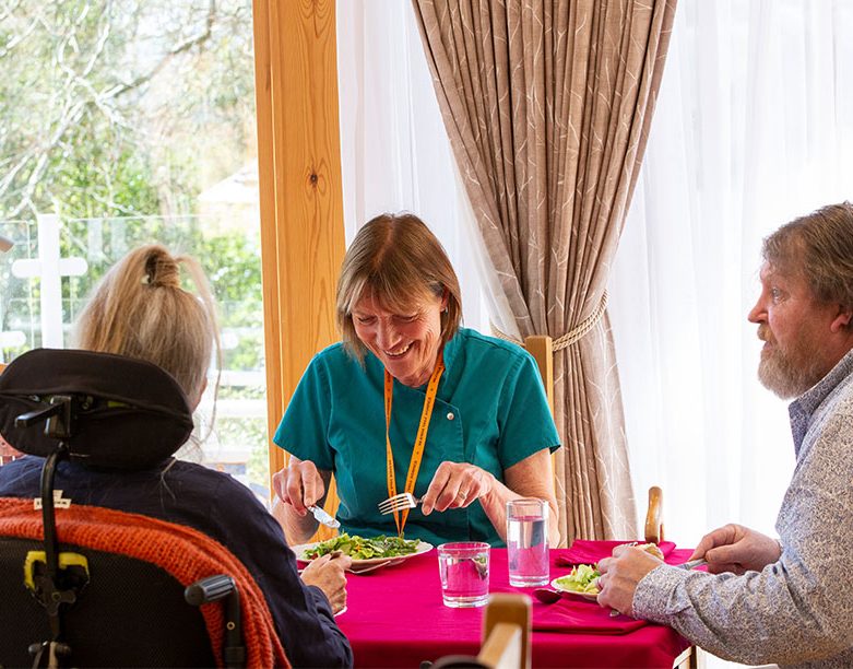 nurse eating with patient